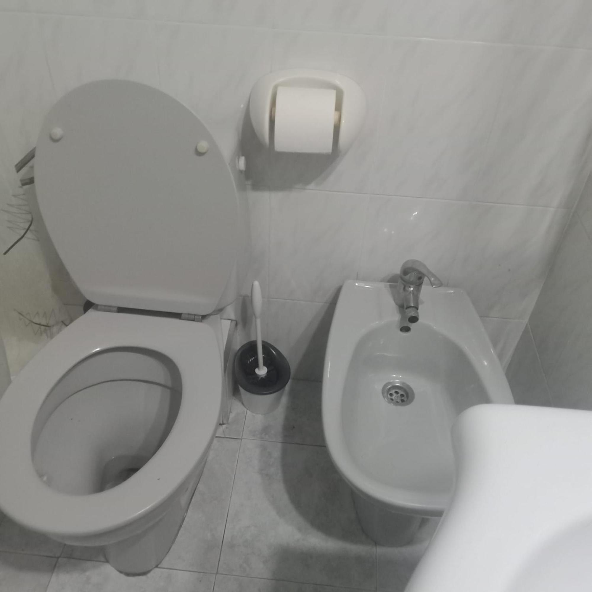 Barcelona Appartment Santa Coloma de Gramanet Екстериор снимка